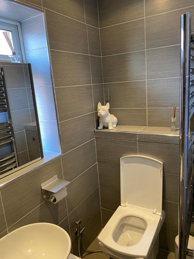 Ruislip Guest House エクステリア 写真